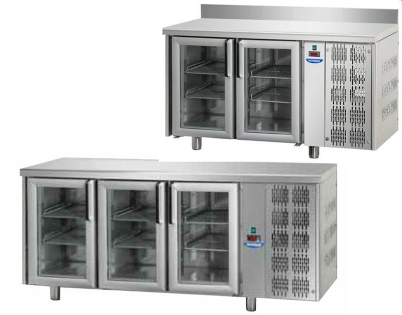 Refrigerated counters with glass