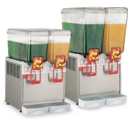 Beverage aerators, mixers