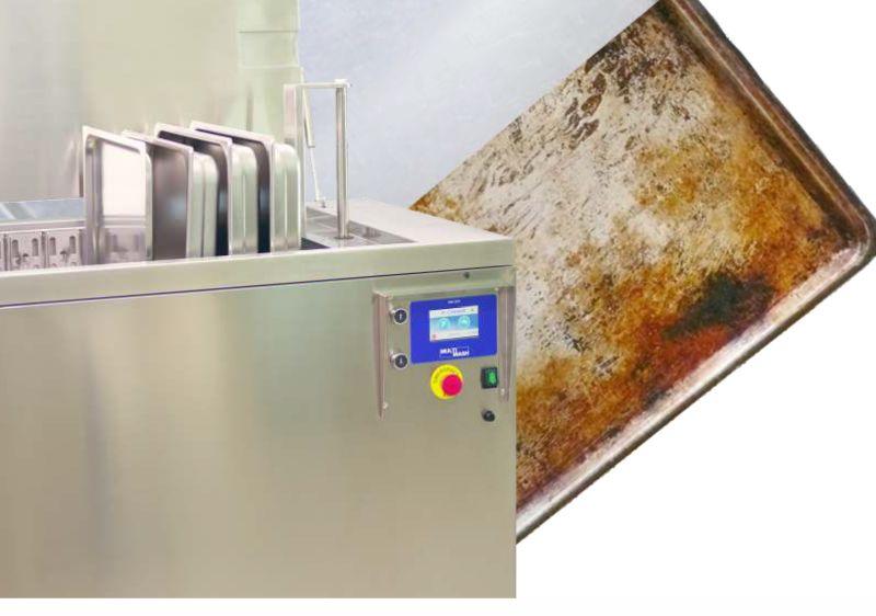 Dishwashers for trays, gastronorm containers, and black dishes