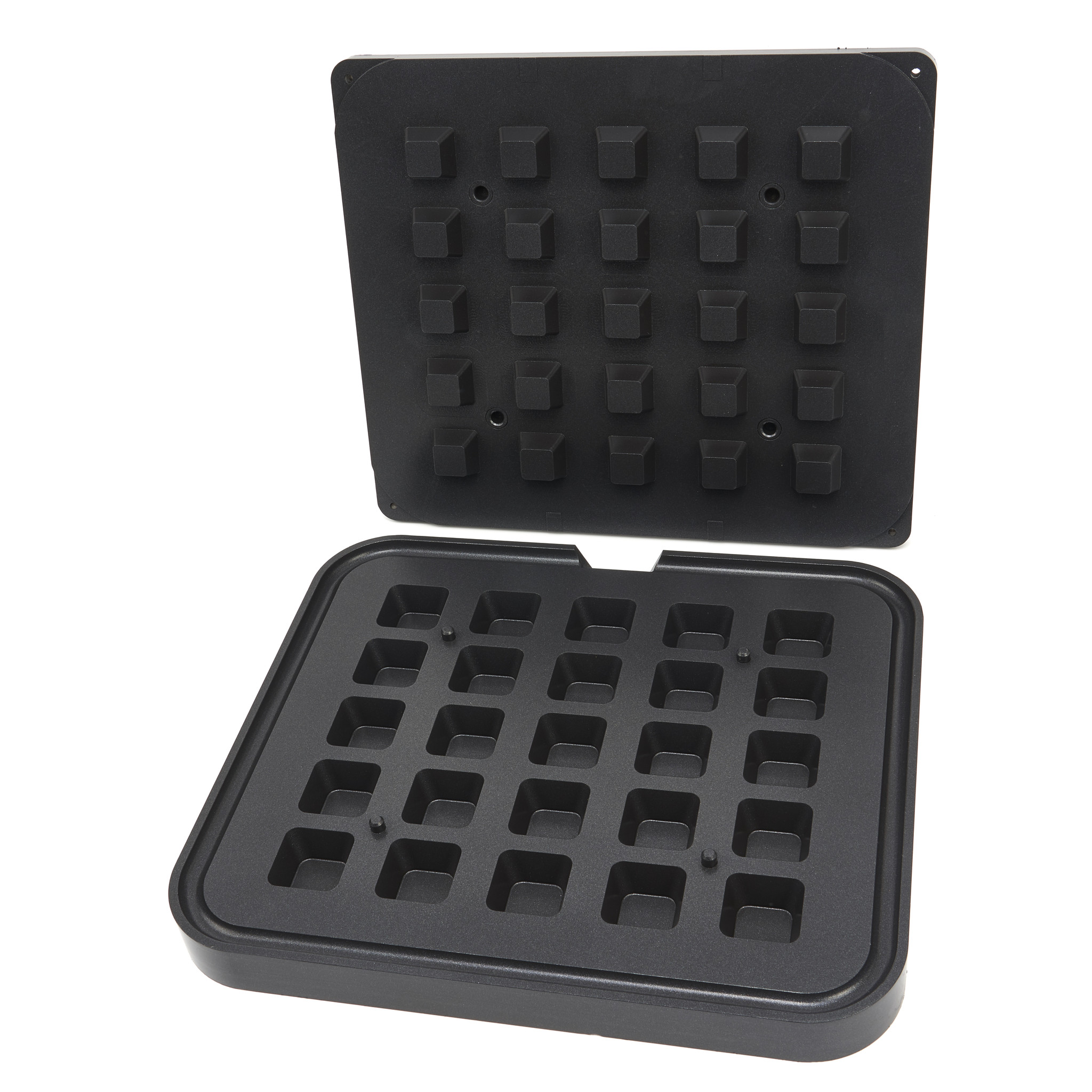 Forma na tartaletky - štvorcová - 39/29 mm - 25 kusov